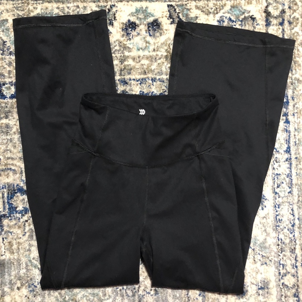 All in Motion Yoga pants! Flare!